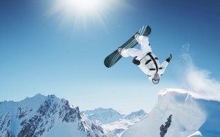 pg电子模拟器|文班亚马替补出场引热议 马刺教练米奇称计划未变每日评估