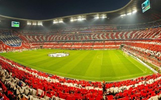 pg电子官网_字母哥比赛姿态趋向谨慎，风格模仿伤愈恩比德引热议