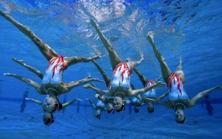 pg电子_巴萨远射双雄，拉菲尼亚禁区外十球与亚马尔并列队内榜首